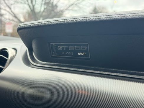 Used 2022 Ford Mustang Shelby GT500 w/ Technology Package image 70