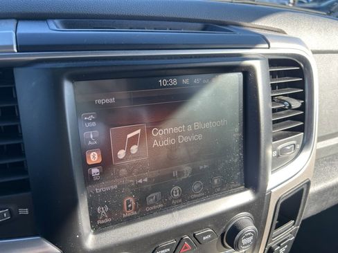 Certified 2016 RAM 1500 Outdoorsman image 18