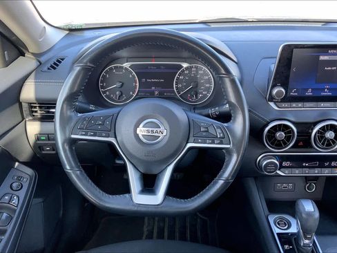 Used 2021 Nissan Sentra SV image 5