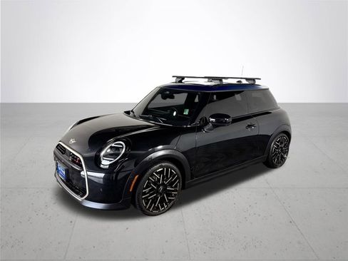 Used 2025 MINI Cooper S image 2