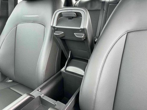 New 2025 Hyundai Ioniq 6 Limited image 18