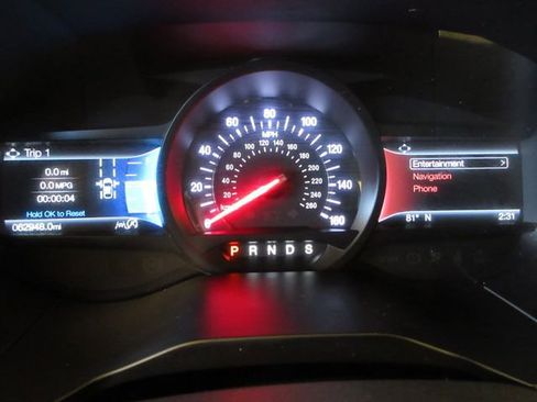 Certified 2020 Ford Edge ST w/ Equipment Group 401A image 17