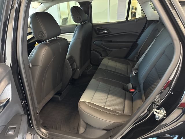 New 2026 Chevrolet Trax LT w/ Driver Confidence Package FWD image 18