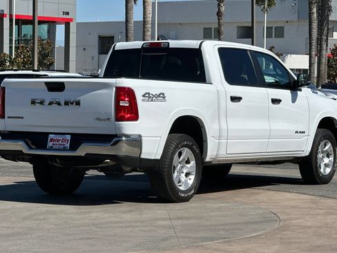 Used 2025 RAM 1500 Big Horn AWD/4WD image 4