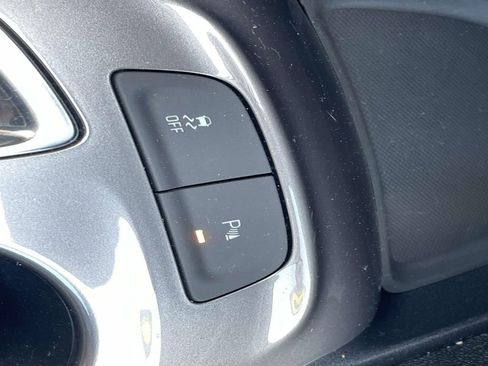 Used 2025 Chevrolet Malibu RS w/ LPO, Floor Liner Package image 21