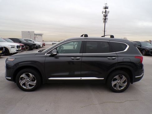 Used 2022 Hyundai Santa Fe SEL w/ Convenience + Premium Package image 4