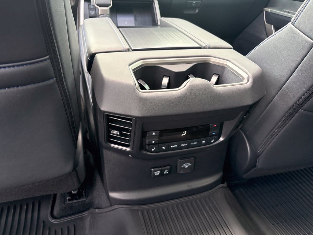 Used 2026 Toyota Sequoia Platinum AWD/4WD image 19