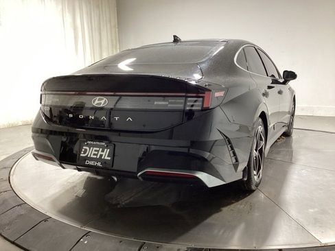 Used 2024 Hyundai Sonata SEL w/ Convenience Package image 7