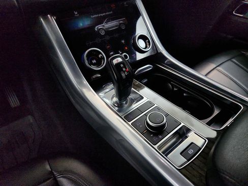 Used 2020 Land Rover Range Rover Sport SE AWD/4WD image 18