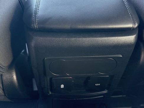 Certified 2022 Ford Explorer XLT image 58