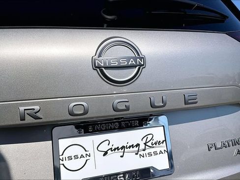 Certified 2025 Nissan Rogue Platinum AWD/4WD image 26