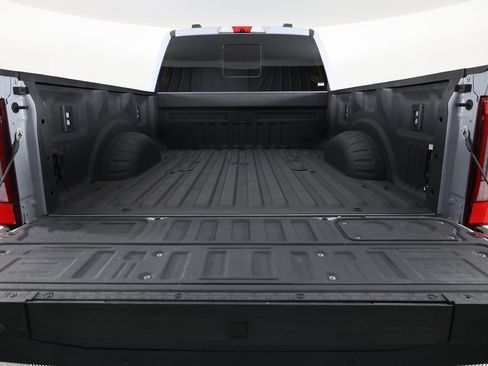 Used 2024 Ford F250 Limited w/ FX4 Off-Road Package image 7