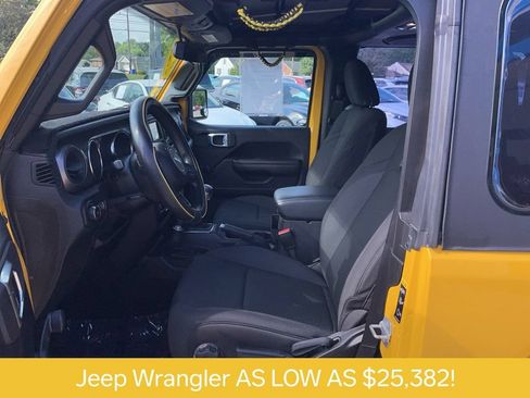 Used 2021 Jeep Wrangler Sport AWD/4WD image 4