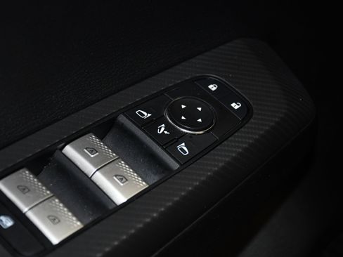 Used 2023 Mitsubishi Outlander SE AWD/4WD image 33
