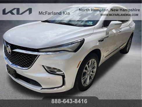 Used 2023 Buick Enclave Avenir w/ Avenir Technology Package AWD/4WD image 1