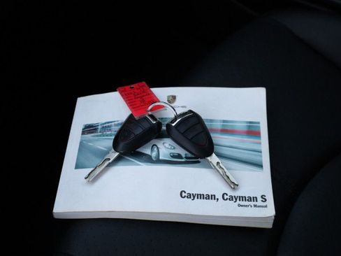 Used 2009 Porsche Cayman S image 32
