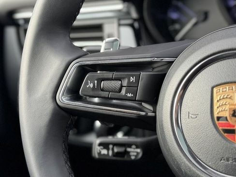 New 2026 Porsche Macan image 21