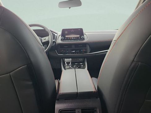 New 2026 Nissan Rogue Rock Creek image 21