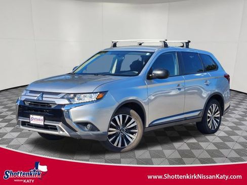 Used 2019 Mitsubishi Outlander ES FWD image 1