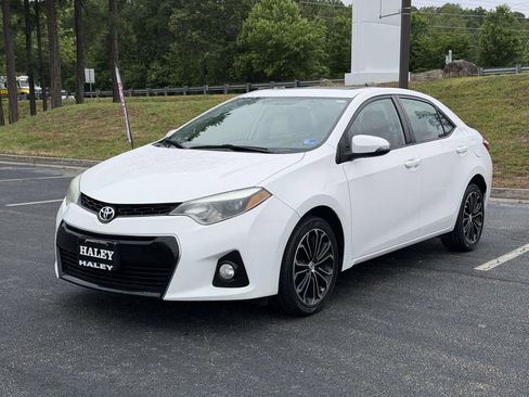 Used 2015 Toyota Corolla S FWD image 22