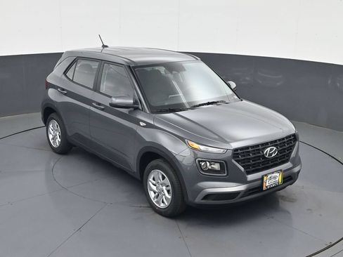 New 2026 Hyundai Venue SE FWD image 15