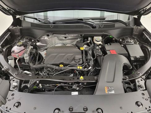 New 2026 Chevrolet Trax RS w/ Sunroof Package FWD image 43
