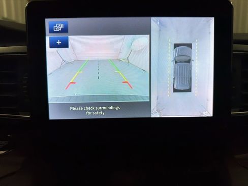 Used 2020 Ford Explorer Limited image 8