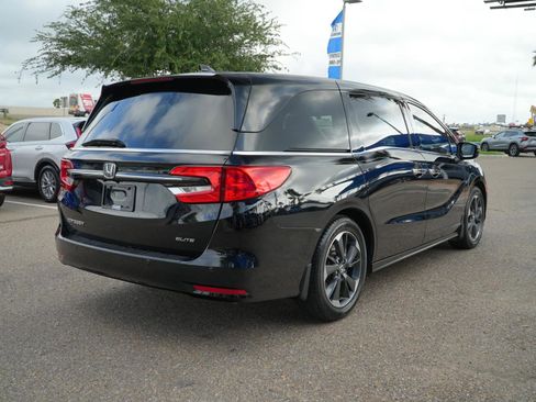 Used 2024 Honda Odyssey Elite image 5
