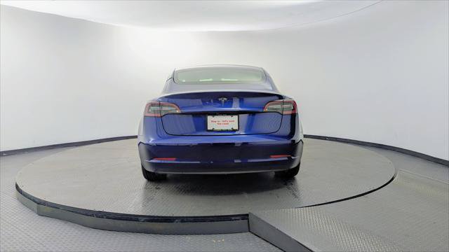 Used 2022 Tesla Model 3 RWD image 6