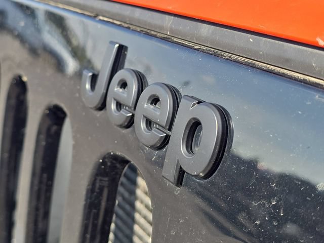 Used 2015 Jeep Wrangler Sport AWD/4WD image 34