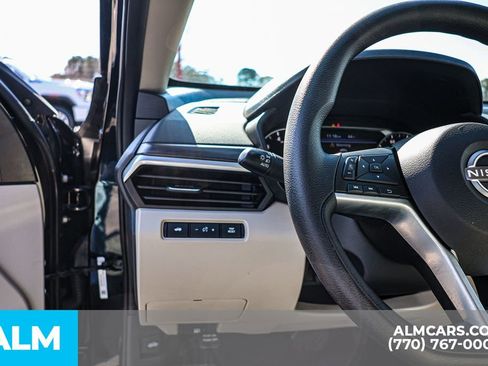 Used 2025 Nissan Altima 2.5 SV image 24