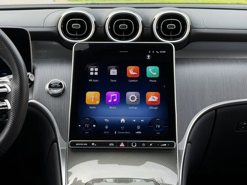 Used 2025 Mercedes-Benz GLC 43 AMG GLC 43 AMG image 5