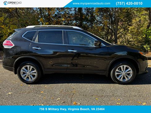Used 2016 Nissan Rogue SV w/ SV Premium Package image 1