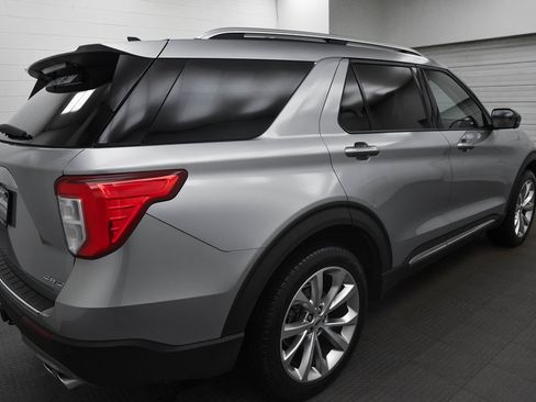 Used 2023 Ford Explorer Platinum w/ Technology Package image 7