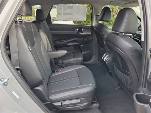 New 2026 Kia Sorento X-Line EX image 12
