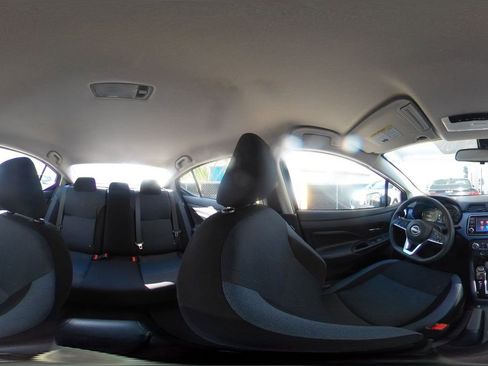 Used 2025 Nissan Versa SV FWD image 42