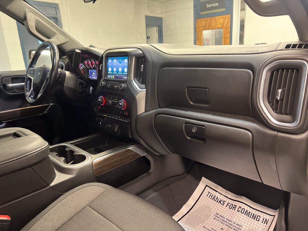 Used 2021 Chevrolet Silverado 1500 RST AWD/4WD image 44