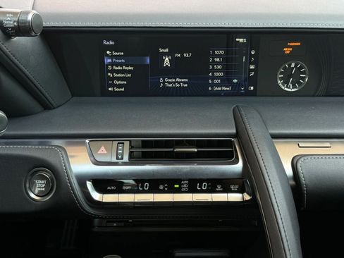 Used 2018 Lexus LC 500 Coupe w/ Sport Package RWD image 43