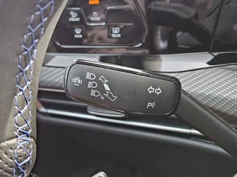 Used 2024 Volkswagen Golf R AWD/4WD image 29