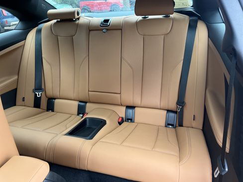 Used 2025 BMW 230i Coupe w/ Convenience Package image 31