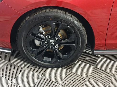 Certified 2025 Honda Accord SE image 30