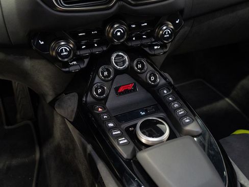 Used 2023 Aston Martin V8 Vantage F1 Edition image 8