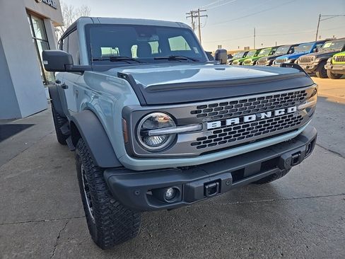 Used 2023 Ford Bronco Badlands w/ Sasquatch Package image 15