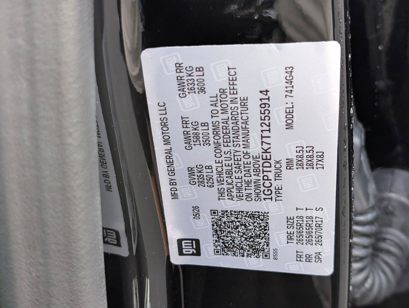 Used 2026 Chevrolet Colorado Z71 w/ Technology Package AWD/4WD image 13