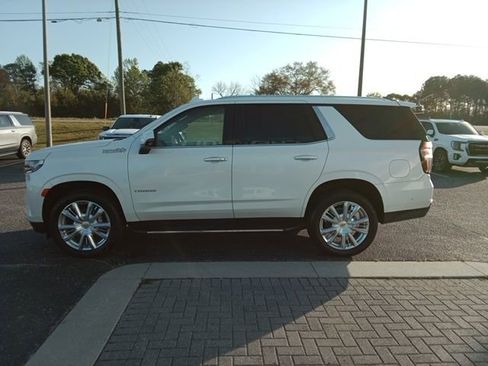 Used 2023 Chevrolet Tahoe High Country w/ Advanced Technology Package image 2