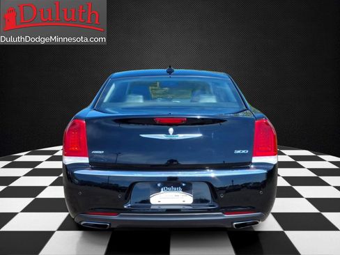 Used 2018 Chrysler 300 Limited w/ Safetytec Plus Group AWD/4WD image 4