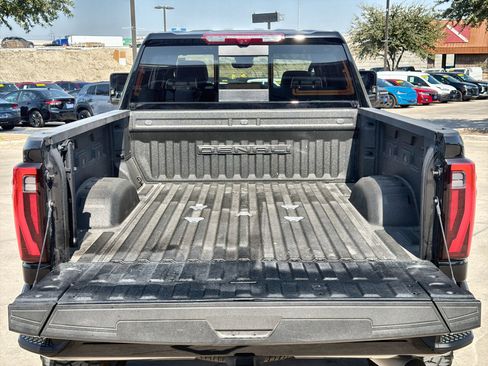 Used 2024 GMC Sierra 2500 Denali Ultimate AWD/4WD image 24