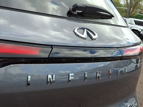 Certified 2025 INFINITI QX60 Luxe image 34