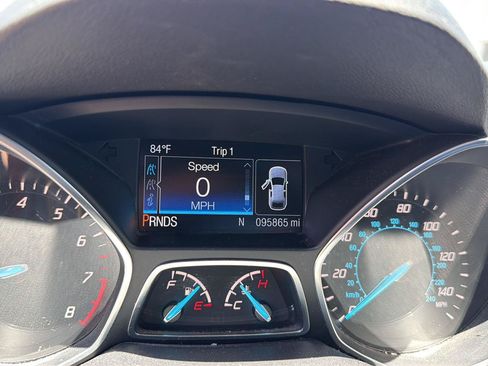 Used 2014 Ford Escape SE w/ Equipment Group 201A FWD image 8