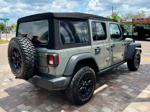Used 2021 Jeep Wrangler Unlimited Sport AWD/4WD image 9
